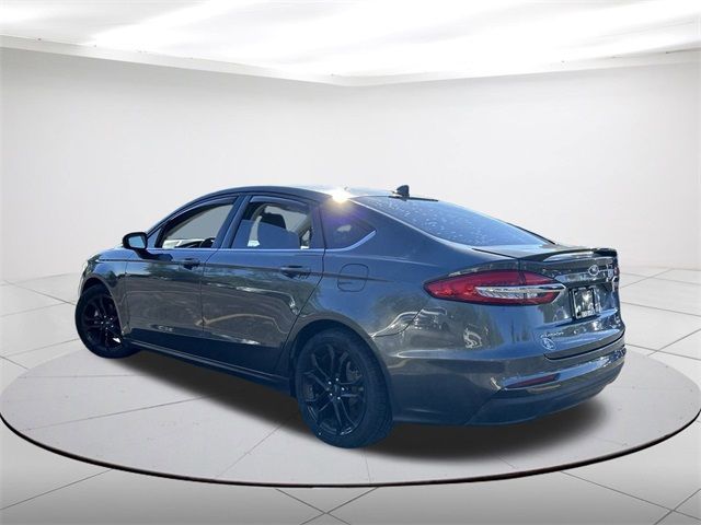 2020 Ford Fusion SE