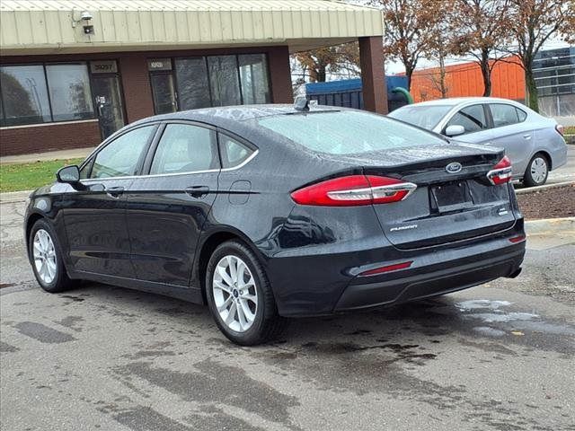 2020 Ford Fusion SE