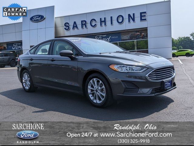 2020 Ford Fusion SE