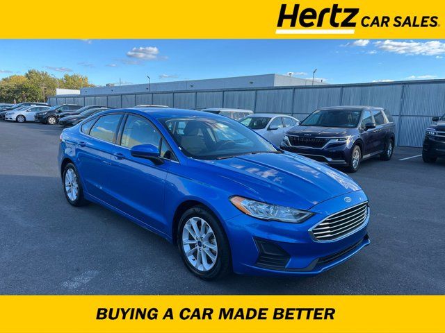 2020 Ford Fusion SE