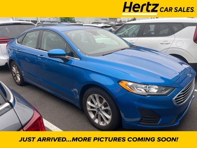 2020 Ford Fusion SE