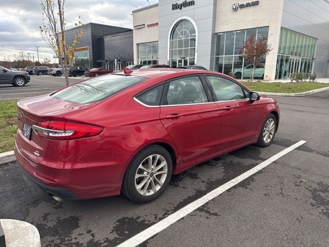 2020 Ford Fusion SE