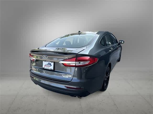 2020 Ford Fusion SE