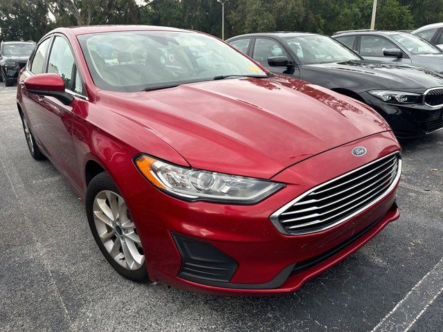 2020 Ford Fusion SE