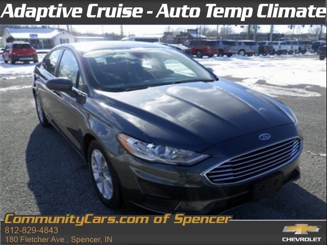 2020 Ford Fusion SE