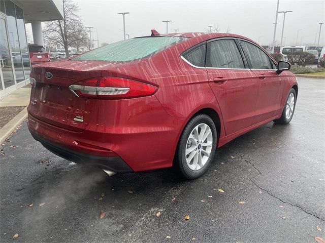 2020 Ford Fusion SE