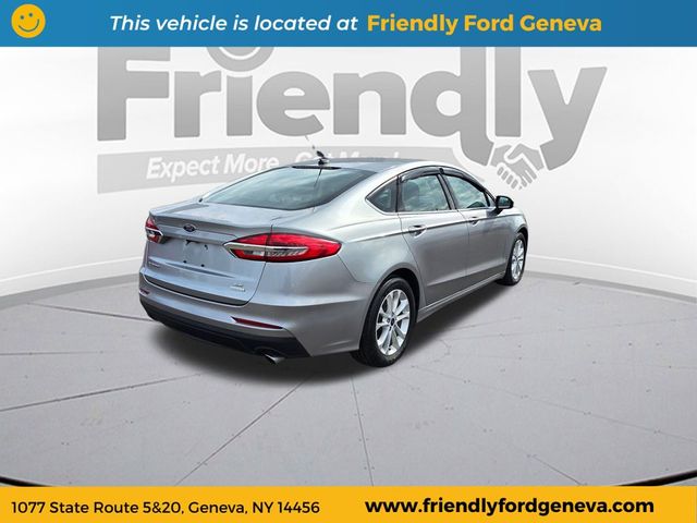 2020 Ford Fusion SE