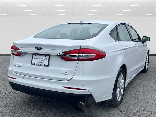 2020 Ford Fusion SE