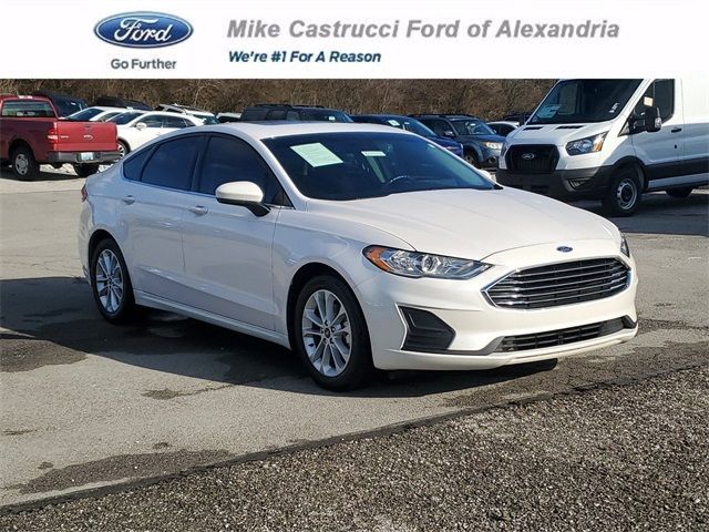 2020 Ford Fusion SE