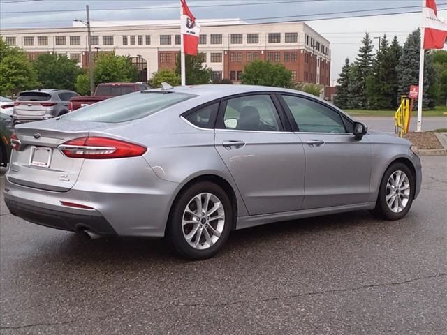 2020 Ford Fusion SE