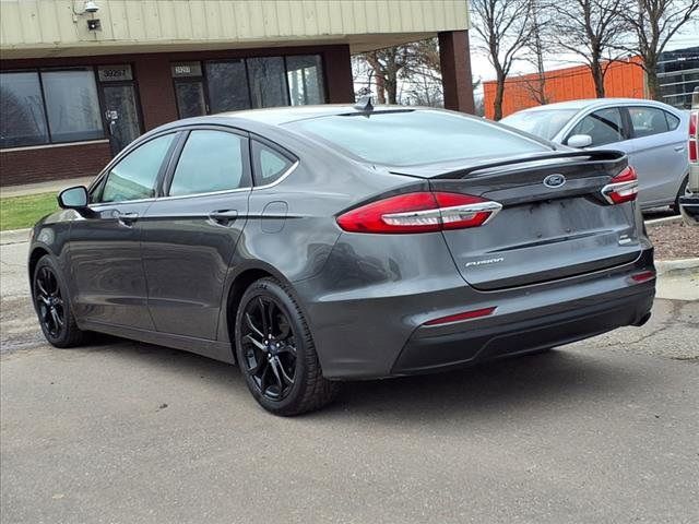 2020 Ford Fusion SE