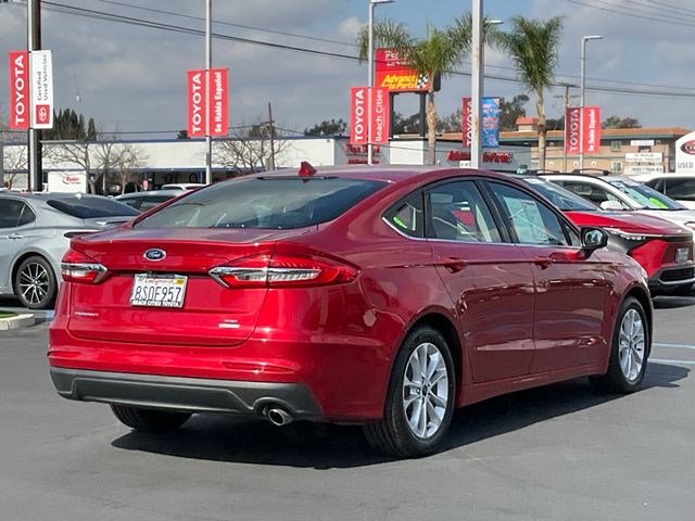 2020 Ford Fusion SE