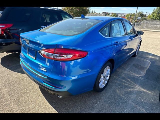 2020 Ford Fusion SE