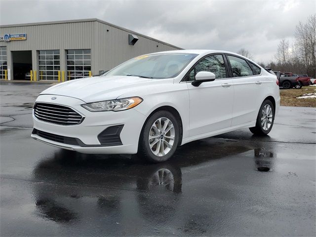 2020 Ford Fusion SE