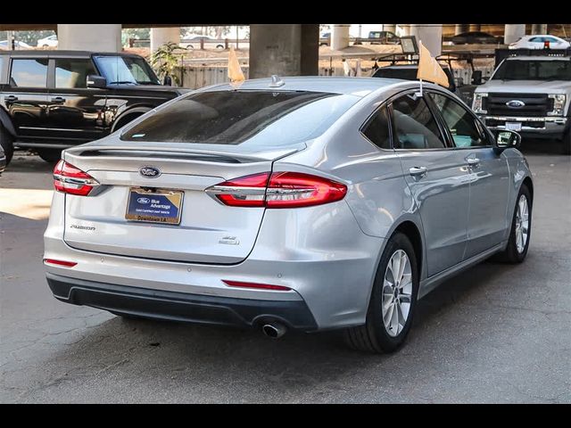 2020 Ford Fusion SE