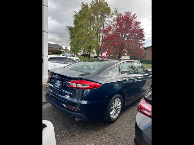 2020 Ford Fusion SE