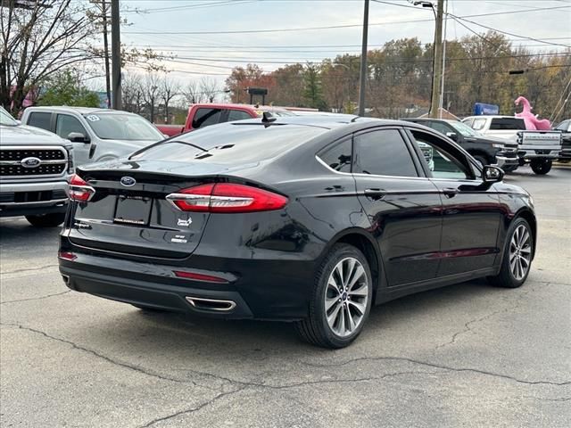 2020 Ford Fusion SE