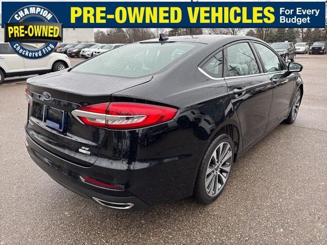 2020 Ford Fusion SE