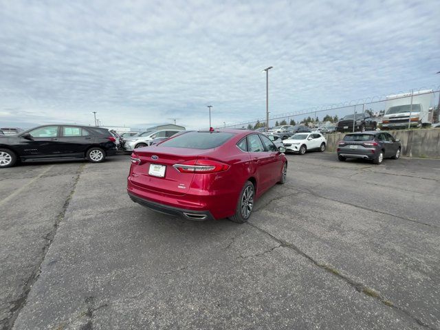 2020 Ford Fusion SE