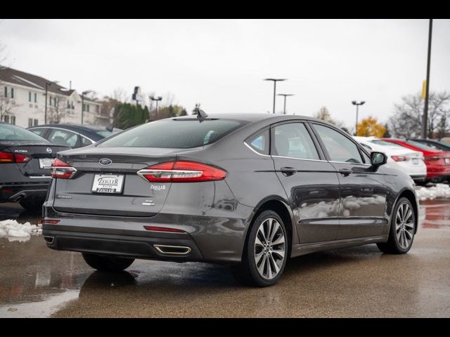 2020 Ford Fusion SE