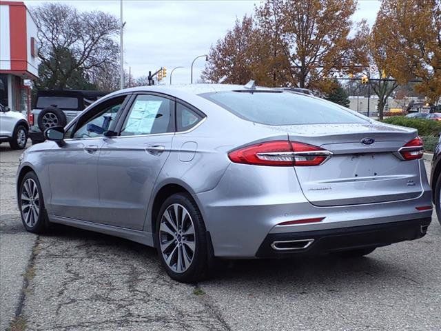 2020 Ford Fusion SE