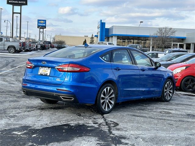 2020 Ford Fusion SE