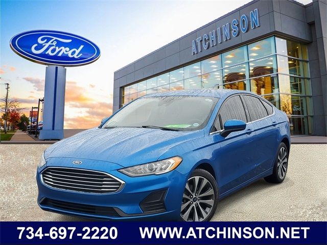 2020 Ford Fusion SE