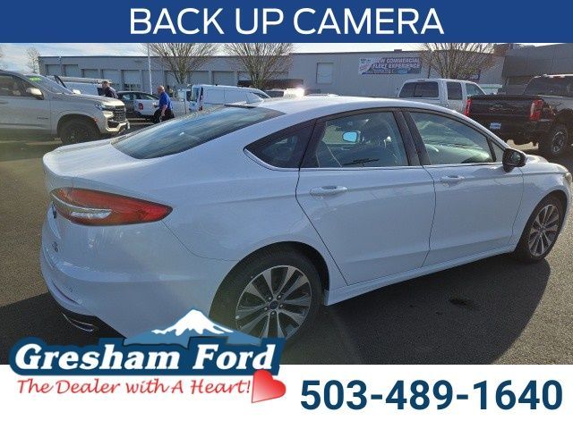 2020 Ford Fusion SE