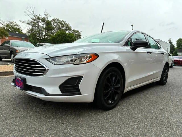 2020 Ford Fusion SE