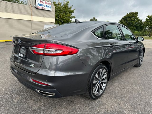 2020 Ford Fusion SE