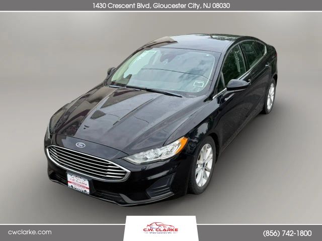 2020 Ford Fusion SE