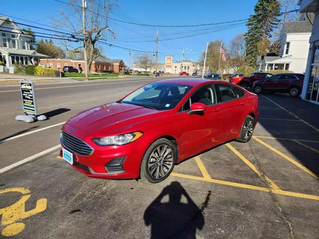 2020 Ford Fusion SE