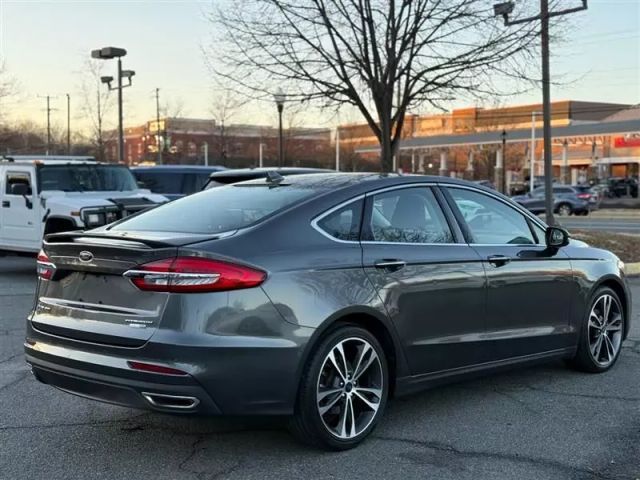 2020 Ford Fusion Titanium