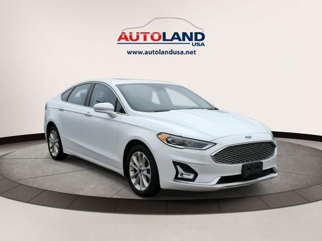 2020 Ford Fusion Plug-In Hybrid Titanium