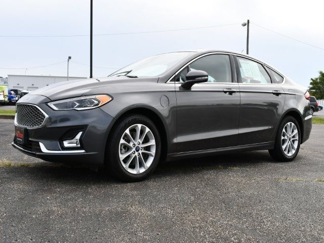 2020 Ford Fusion Plug-In Hybrid Titanium