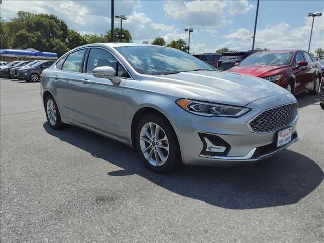 2020 Ford Fusion Plug-In Hybrid Titanium