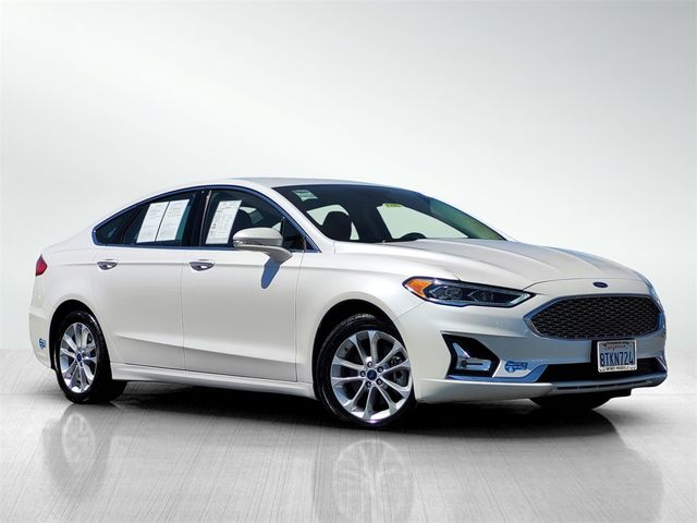 2020 Ford Fusion Plug-In Hybrid Titanium