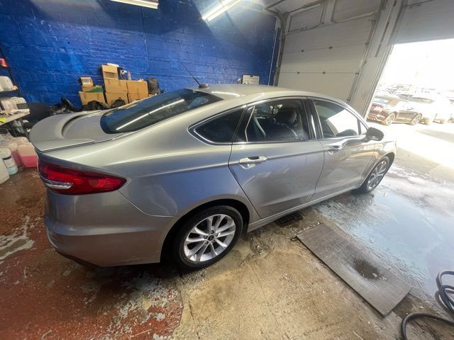 2020 Ford Fusion Plug-In Hybrid Titanium