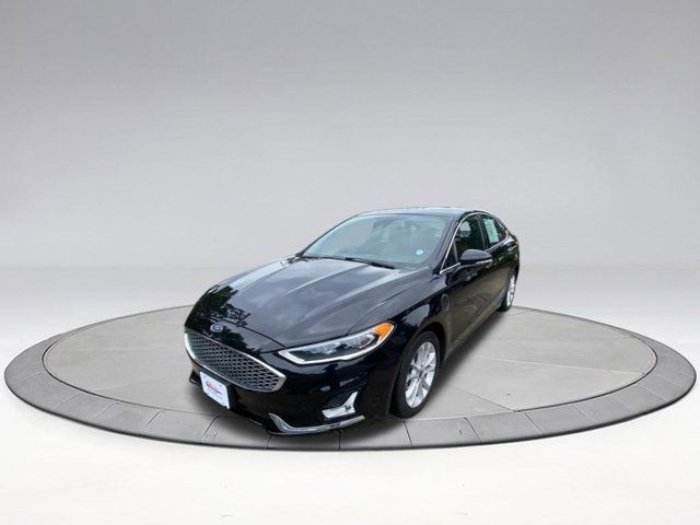 2020 Ford Fusion Plug-In Hybrid Titanium