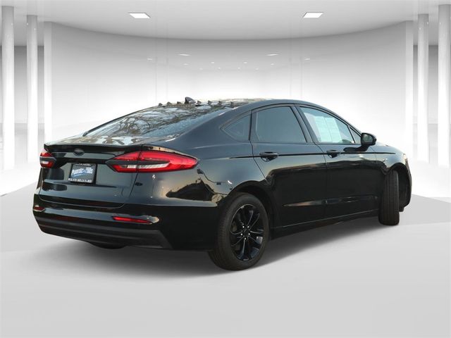 2020 Ford Fusion Hybrid SE