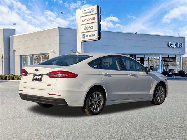 2020 Ford Fusion Hybrid SE