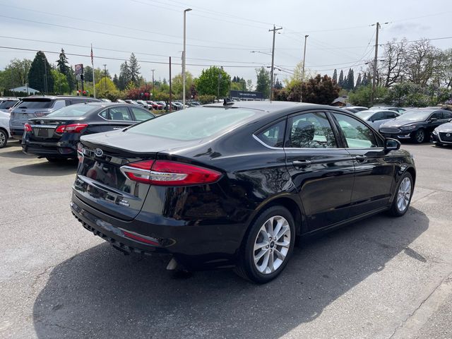 2020 Ford Fusion Hybrid SE