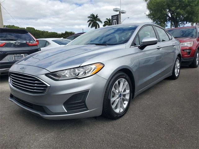 2020 Ford Fusion Hybrid SE