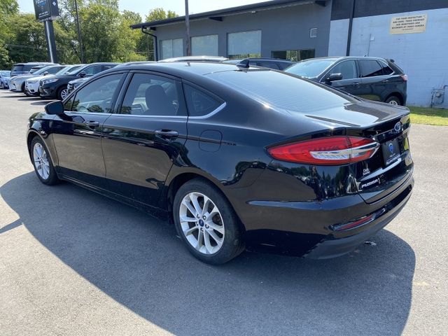 2020 Ford Fusion Hybrid SE