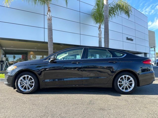 2020 Ford Fusion Hybrid SE