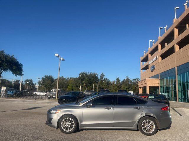 2020 Ford Fusion Hybrid SE