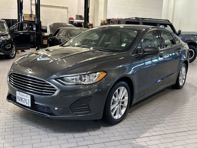 2020 Ford Fusion Hybrid SE