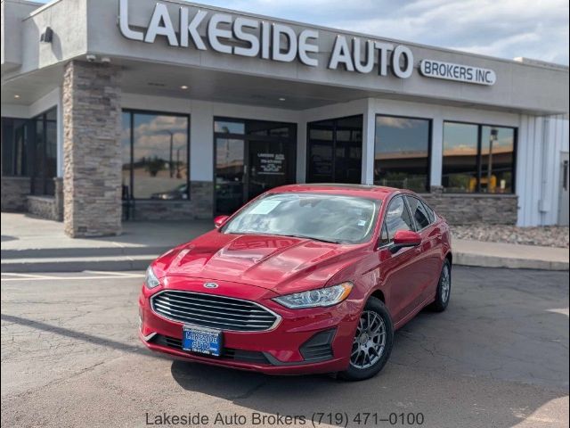 2020 Ford Fusion Hybrid SE