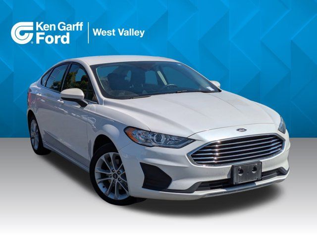 2020 Ford Fusion Hybrid SE