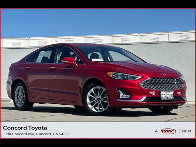 2020 Ford Fusion Plug-In Hybrid Titanium